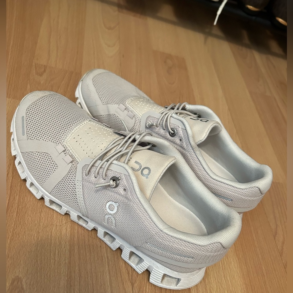 Women’s On Cloud - Cloud 5